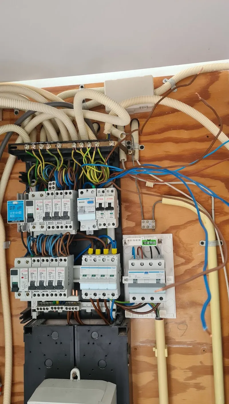 Bohemen Elektrotechniek