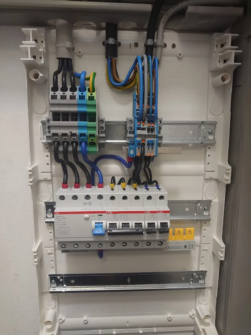 Deffner Elektro-Elektronik GmbH