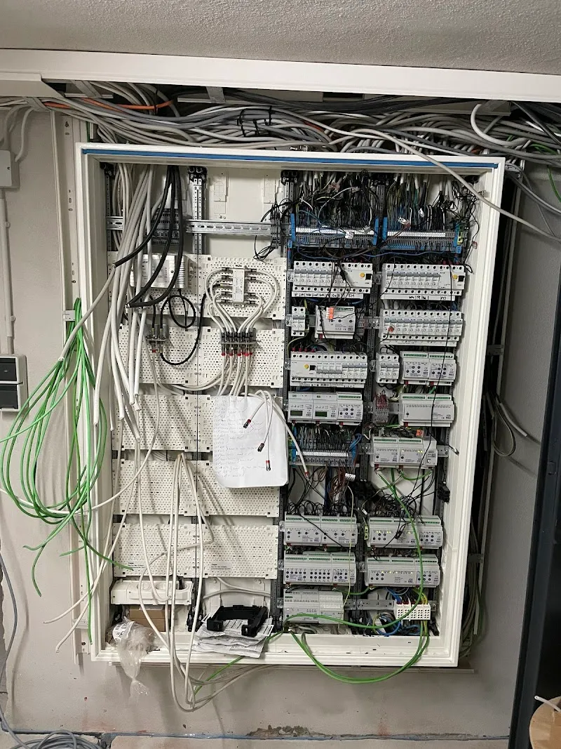 ESK-Elektrotechnik