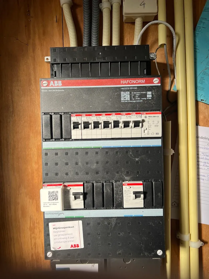 kWh elektrotechniek B.V.