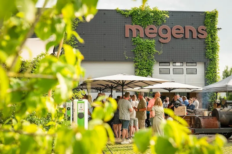 Megens