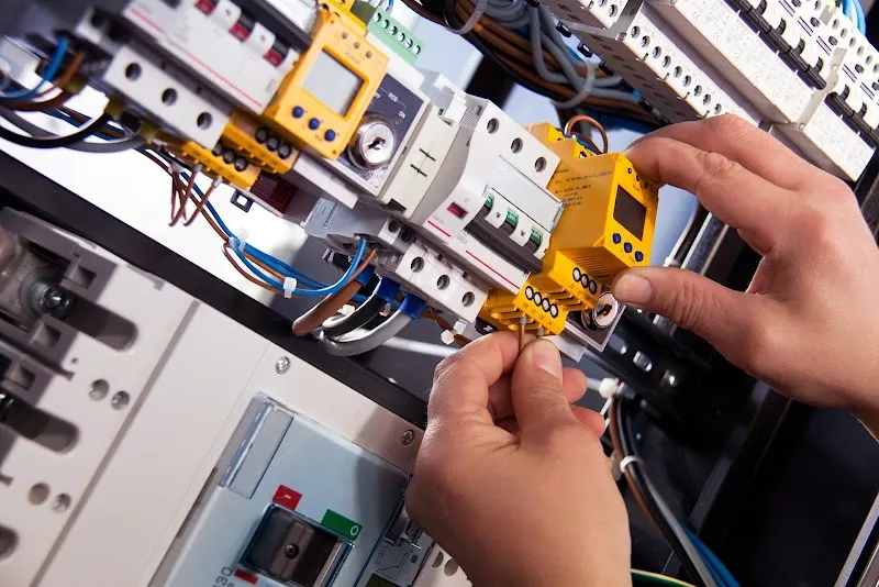 Stein Elektroinstallation GmbH