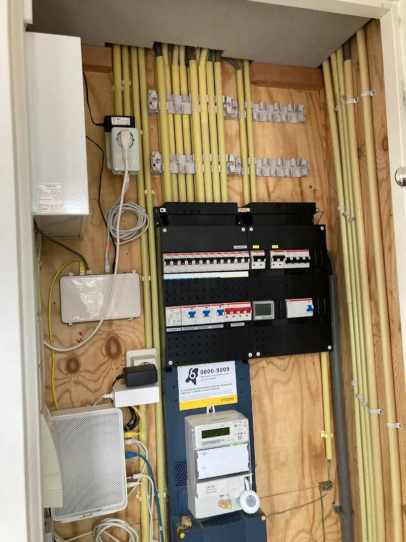 Sterker Elektra / Elektricien voor groepenkasten