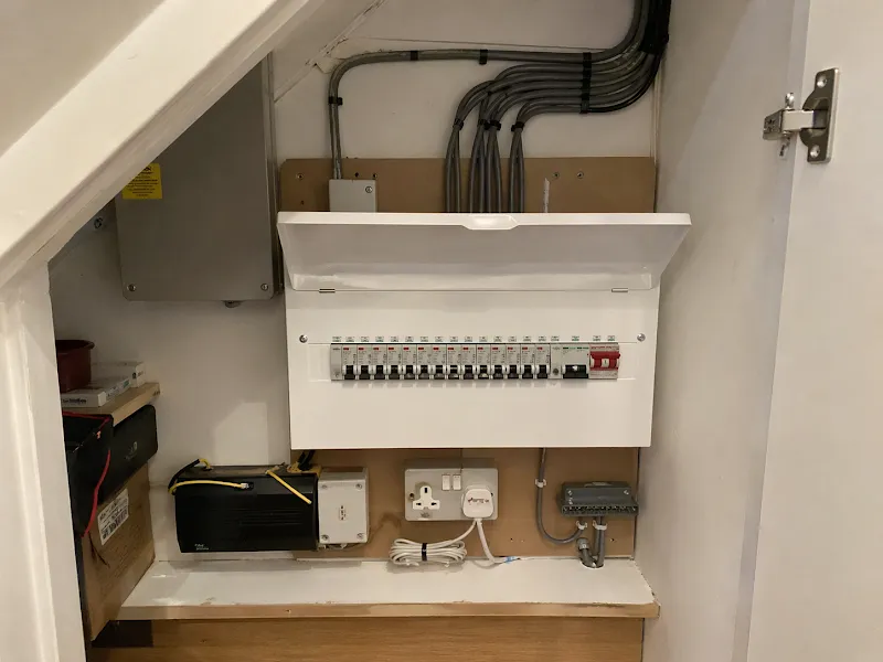 Wolverhampton Electrician Group